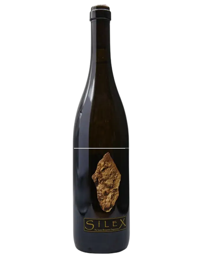 La cuvée Silex est la cuvée la plus mythique du Domaine Didier Dagueneau. Taillé pour la garde, il exige une bonne dizaine d'années avant d'atteindre son apogée et de révéler ses notes d'embruns et d'iode. 